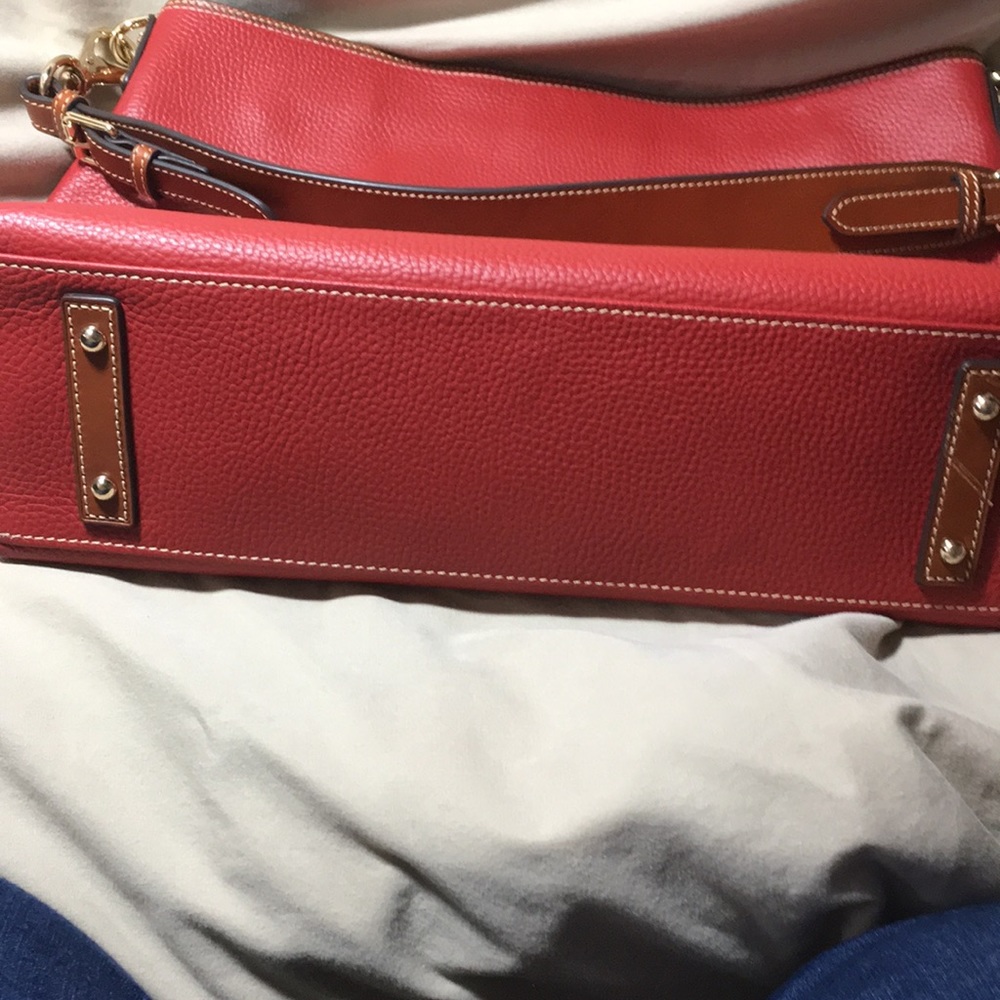 Handbag - Picture 3 of 5